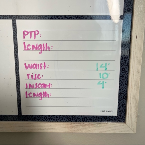 Fabletics Women Shorts Medium Black‎ Pull On Outdoor Hiking Nylon Performance - Picture 9 of 9